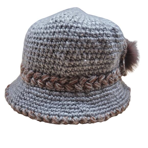 Thick knit lined Winter Hat Fur Rhinestone trim One Size Grey knit Brown trim - Picture 2 of 6